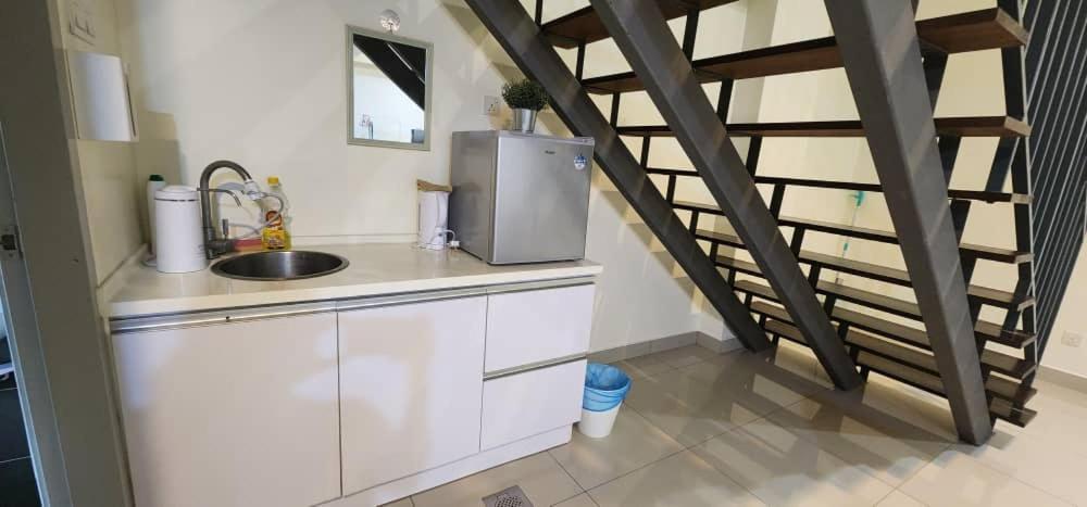 Apartamento Pj5 Soho By Wsy Petaling Jaya Exterior foto